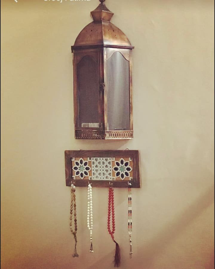 Pintrest Wall Key holder, Pintrest style wall decor frames for wall decor and home decor, traditional Wooden Frames, Handcrafted Wall decor items